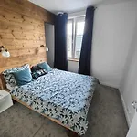 Best Rooftop Apartment With Private Jacuzzi
