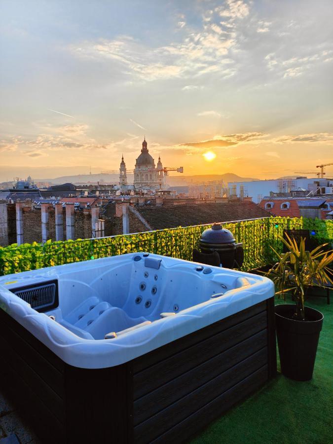 Rooftop With Private Jacuzzi Apartamento Budapeste